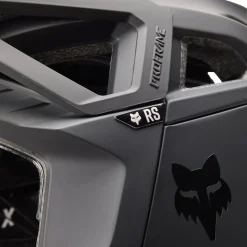 Fox Proframe RS