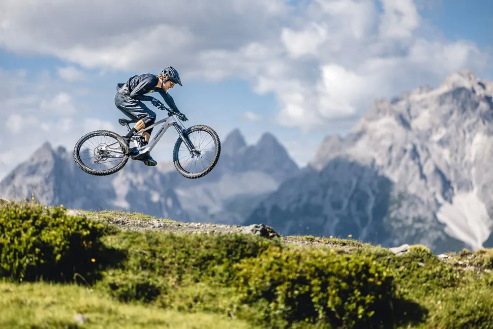 Stevens Bikes E-Maverick AM 9.4.3