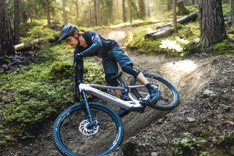 Stevens Bikes E-Maverick AM 9.4.3