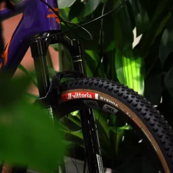 Vittoria Syerra Trail ruskea 2.4